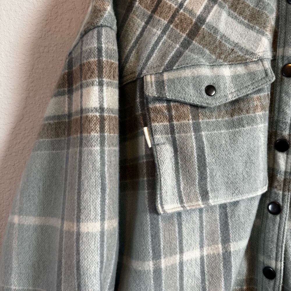 Free People We The Free Cabin Cozy Blue Seagram Plaid Button Down Shacket Size S - Picture 4 of 11
